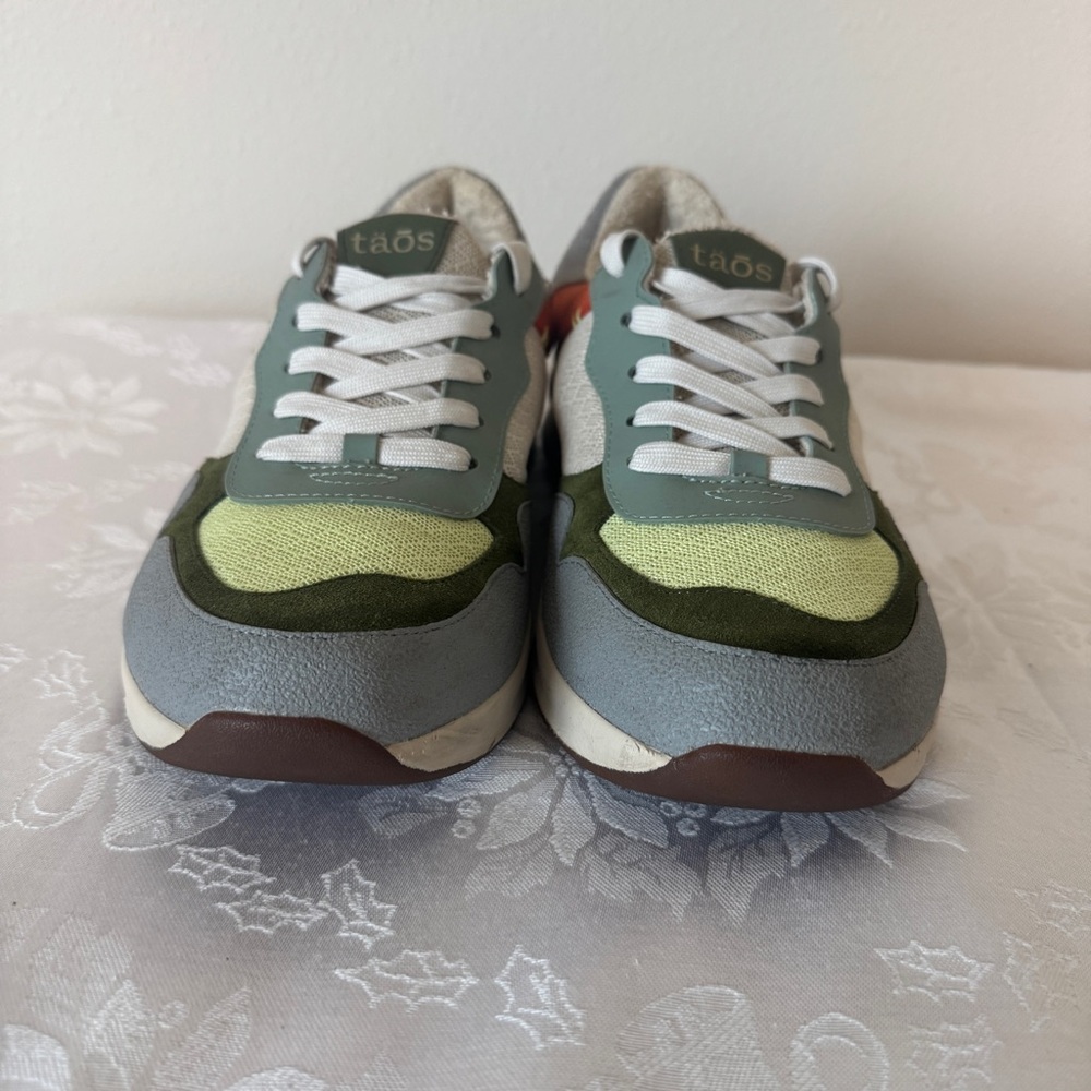Taos Footwear Multicolor Green, Light Blue & Red Sneakers - Picture 2 of 11